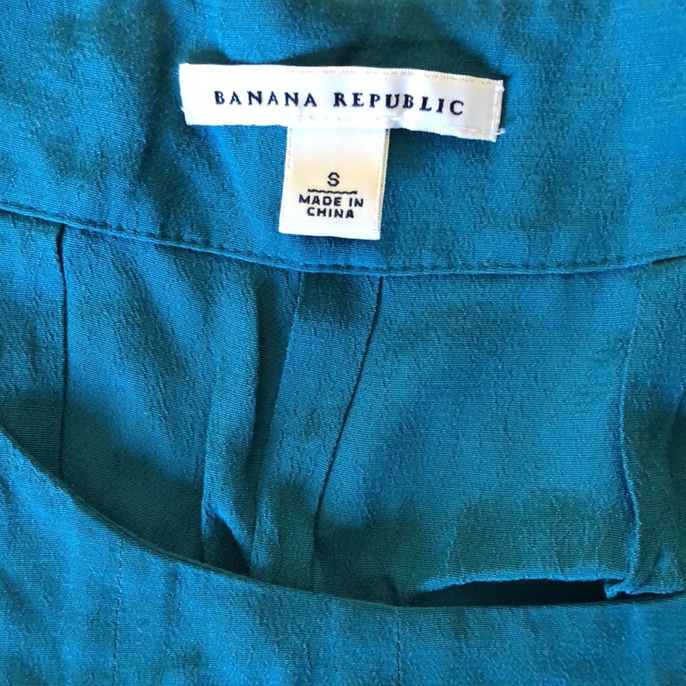 Banana Republic | turquoise long sleeved blouse - Picture 9 of 12